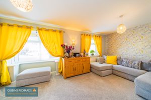 Sitting Room- click for photo gallery